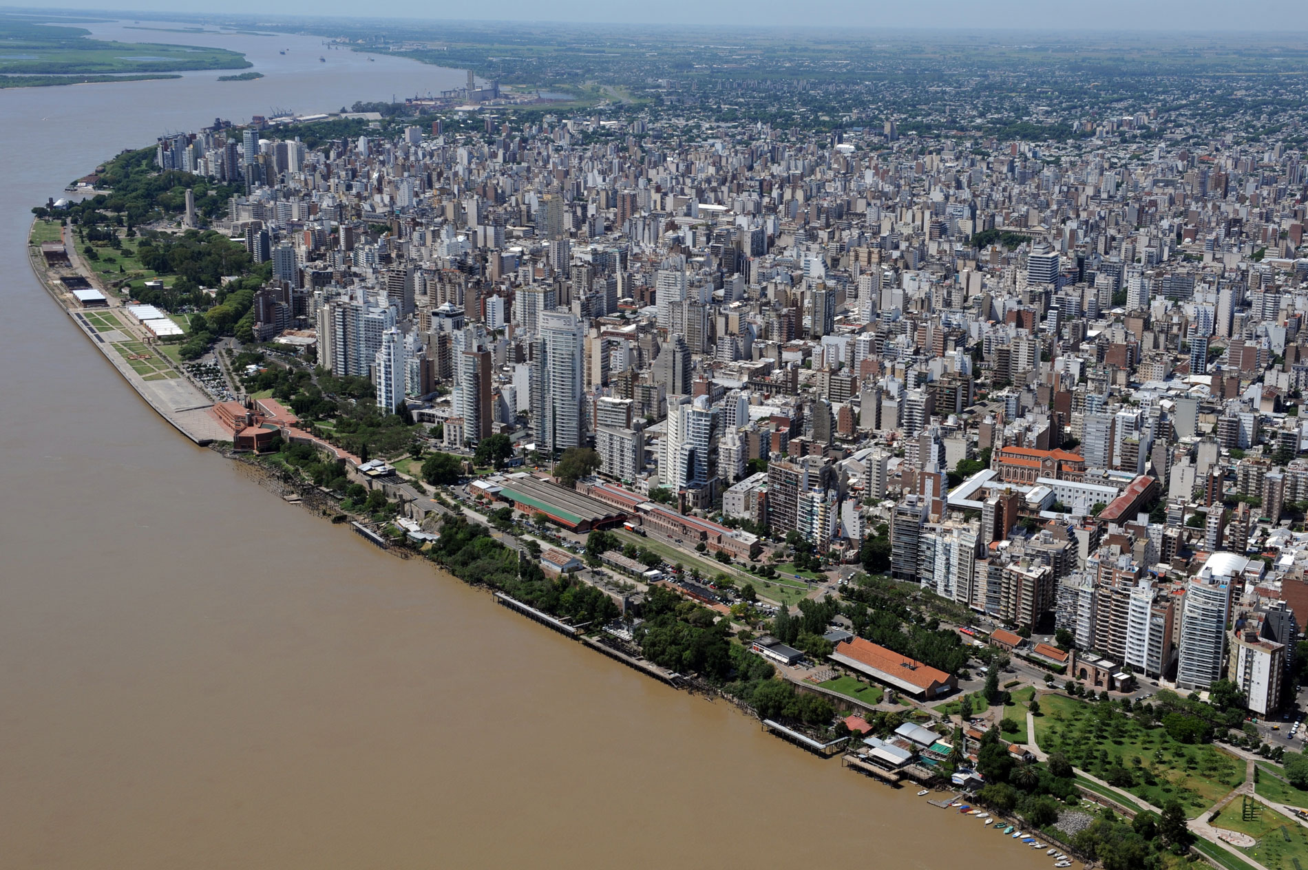 Conoce las zonas con mayor demanda de locales comerciales en Rosario